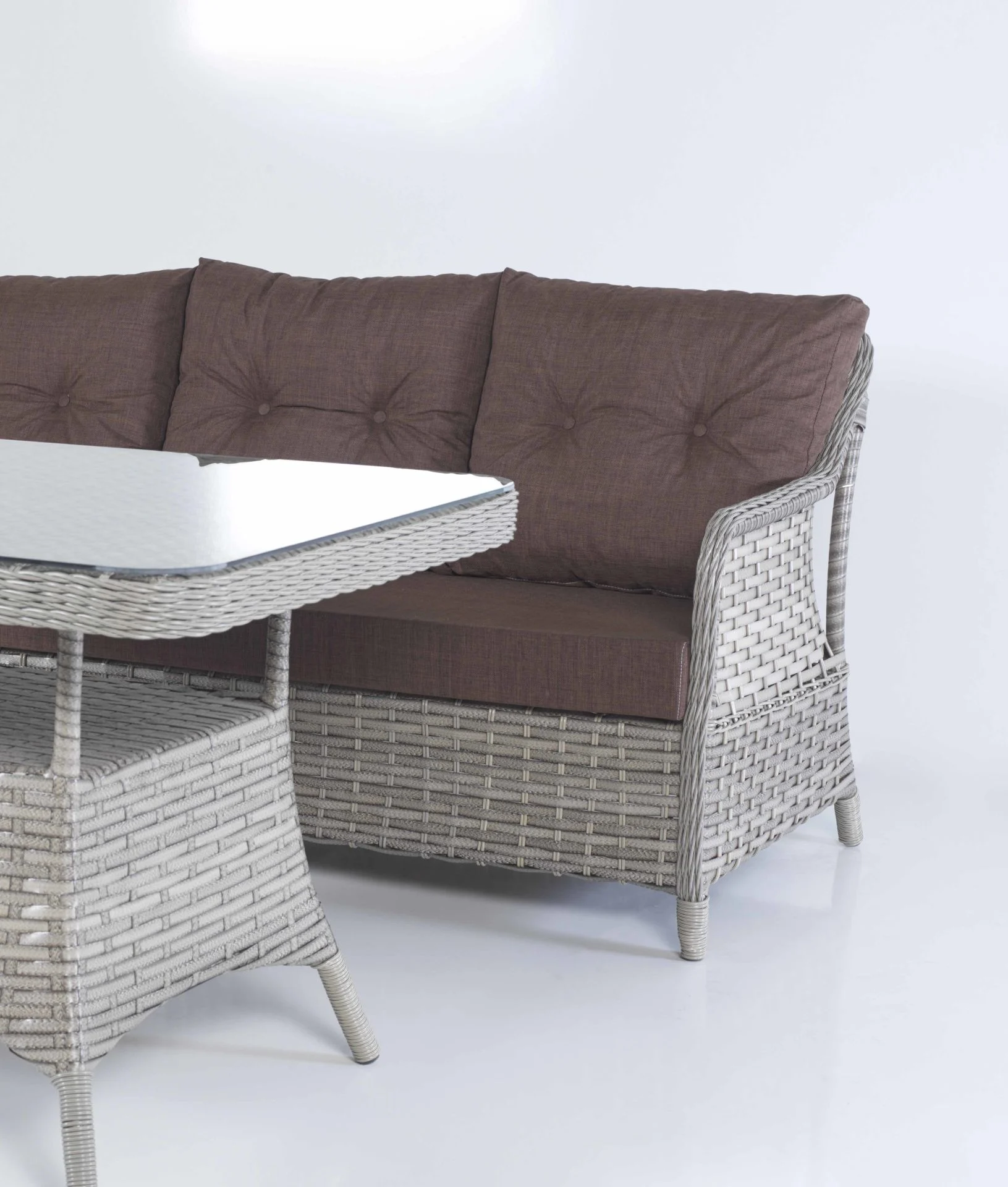 bergama 3 seater with the table